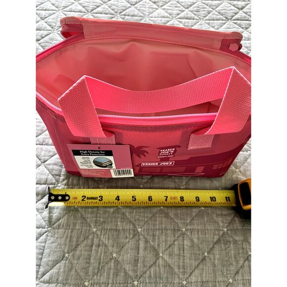 Trader Joe's Limited Edition Mini Insulated Tote NWT - Picture 5 of 7